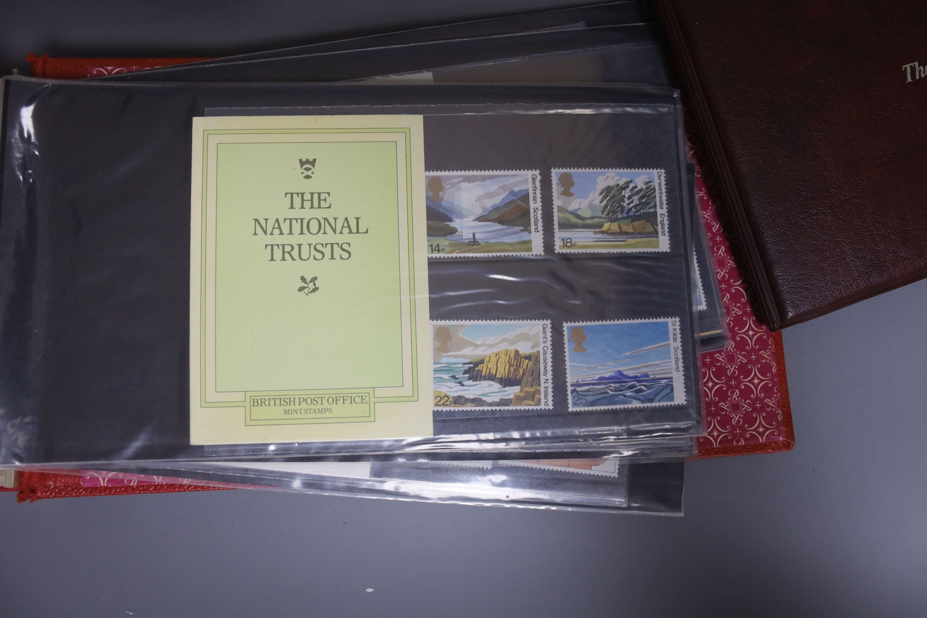 Great Britain presentation packs, First day covers and mint sets mostly 1970s-1980s